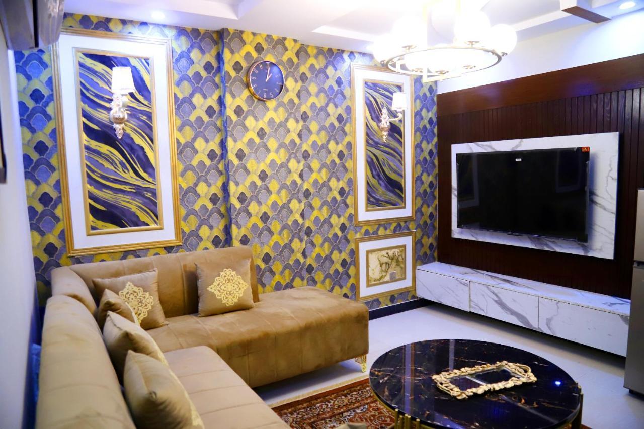 Adara Suites Lahore Exterior foto