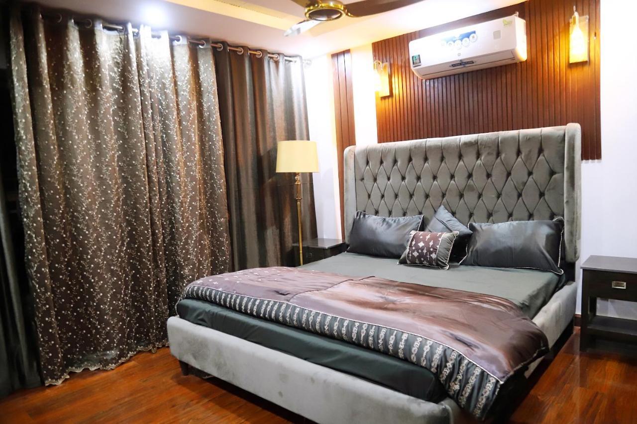 Adara Suites Lahore Exterior foto